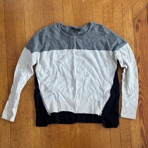 Banana Republic Gray Knit Sweater